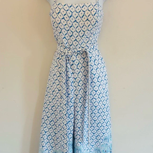 Lilly Pulitzer Sandra Blue and White Jumpsuit Romper, Size 6 - Picture 8 of 9